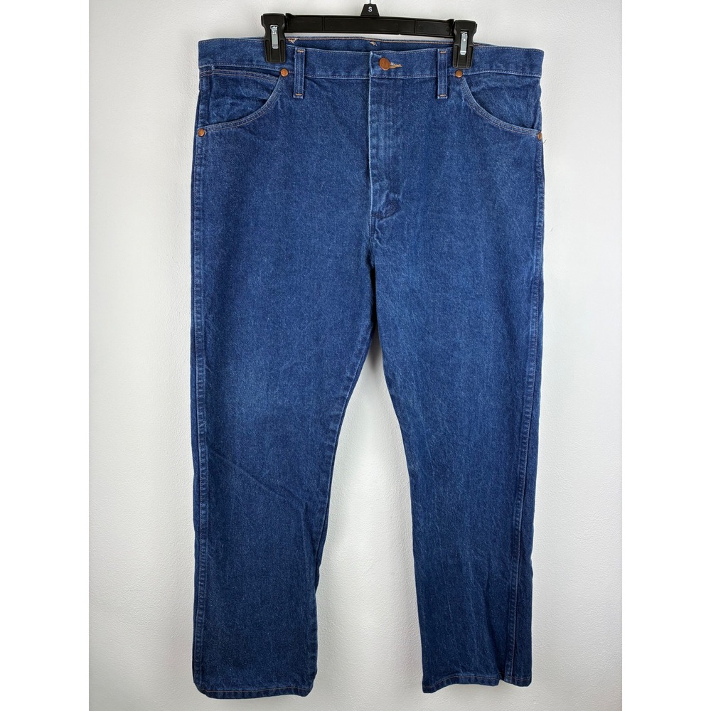Wrangler Jeans Men 38x30 Blue Excellent Cowboy Cut Original Fit 13MWZPW Denim